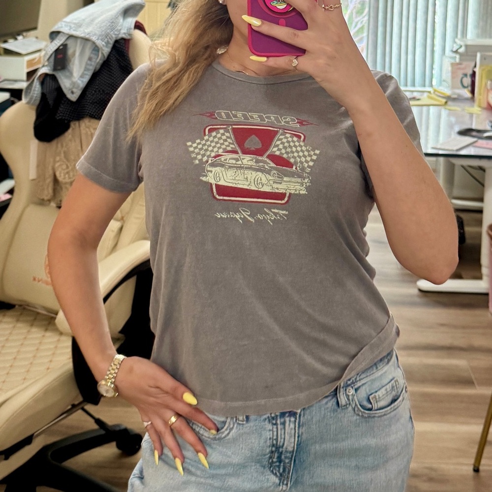 Golden Hour Speed Gray Graphic Tee